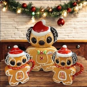 New 2024 Disney 3pc STITCH GINGERBREAD Santa Hat Cookie Jar Mugs Set CHRISTMAS